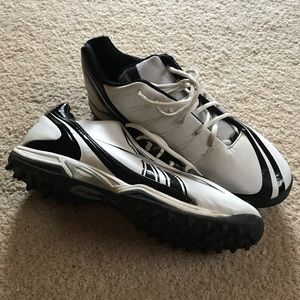Reebok soccer cleats men's Sz.12.5 EUC like new